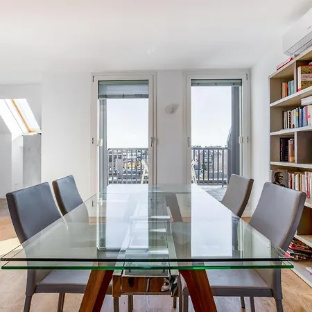Appartement Modern With Terrace, Wifi & Ac *